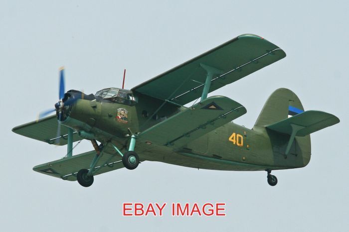 PHOTO  AEROPLANE ANTONOV AN2T '40 YELLOW' OPERATED BY THE ESTONIAN AIR FORCE AMA