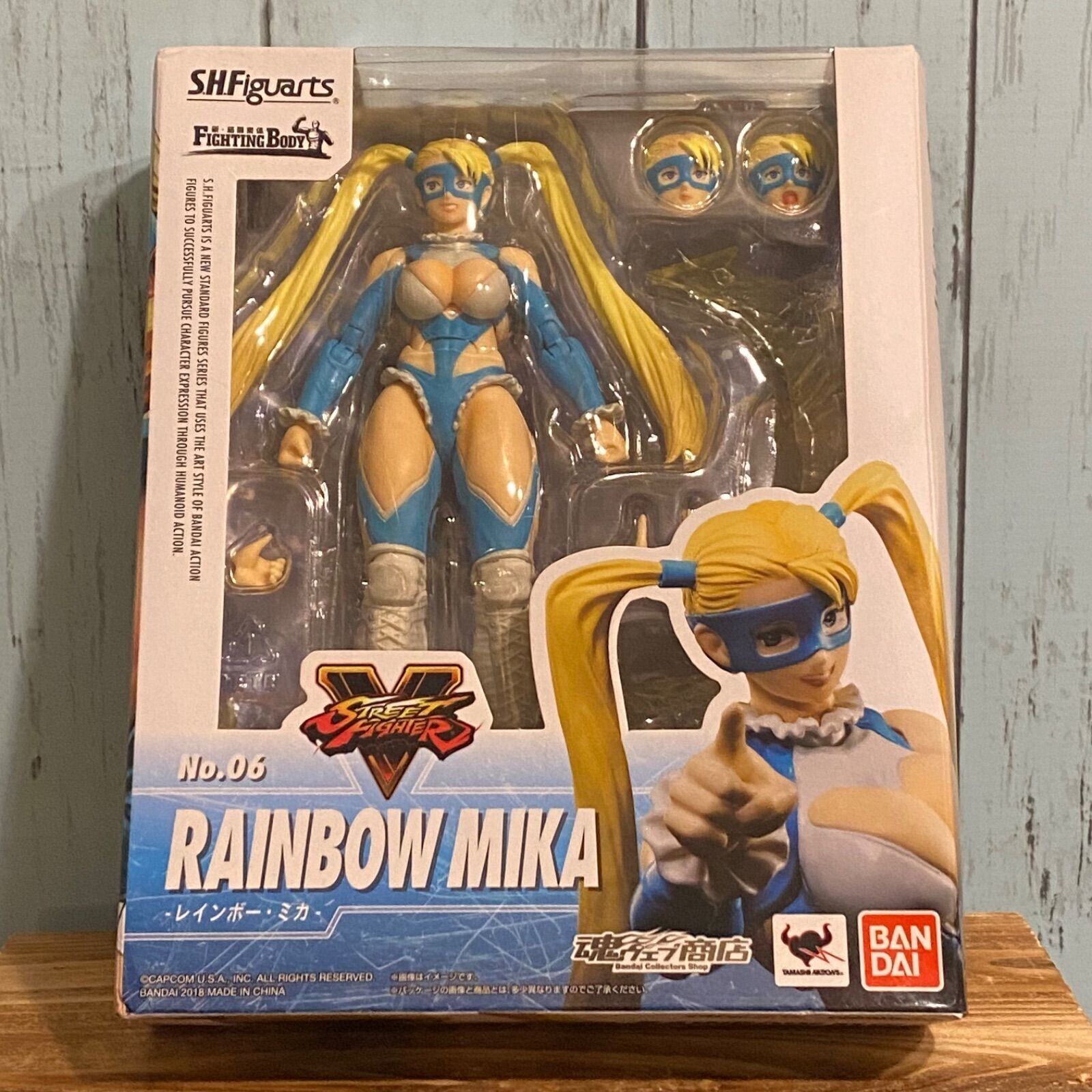 Bandai S.H. Figuarts Street Fighter V Rainbow Mika Action Figure