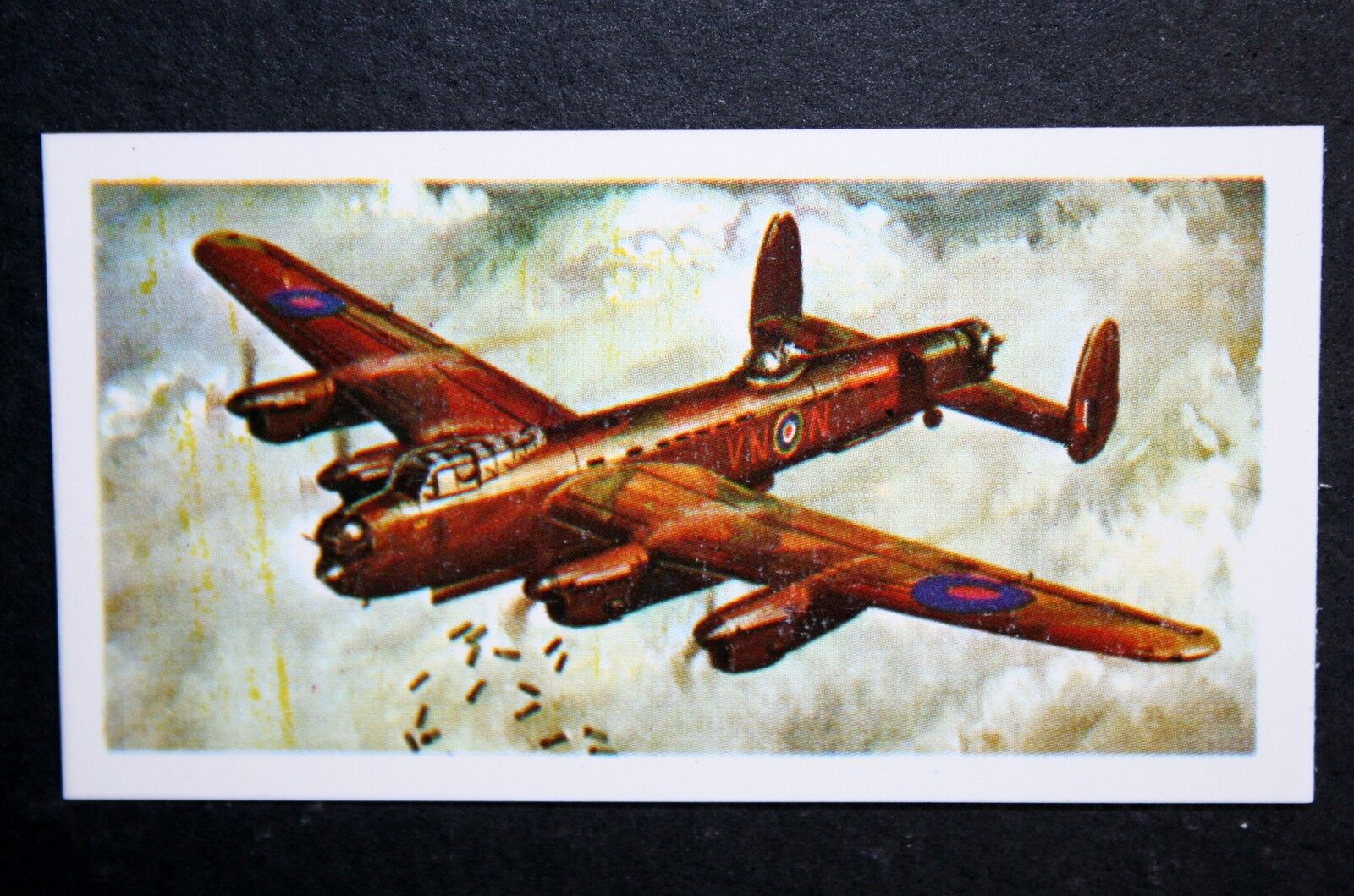 RAF Avro  Lancaster Bomber     Illustrated Card  TCD21M