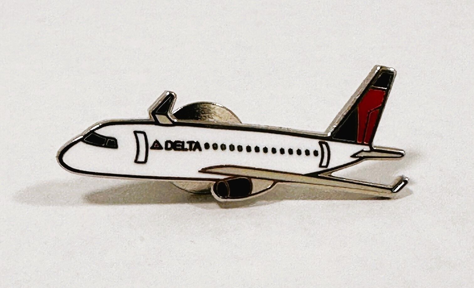 Delta Connection Embraer ERJ-175 Airplane Logo Tack Lapel Pin Pilot Stewardess