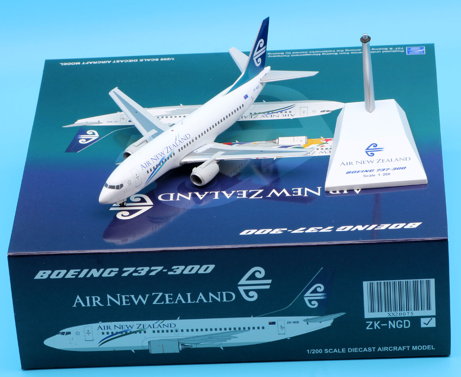 JC Wings 1:200 Air New Zealand Boeing B737-300 Diecast Aircraft Jet Model ZK-NGD