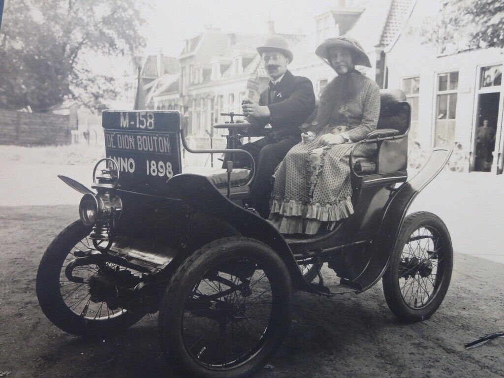 Couple in 1898 De Dion Bouton Car Photograph - Vintage 1930 Image Photo