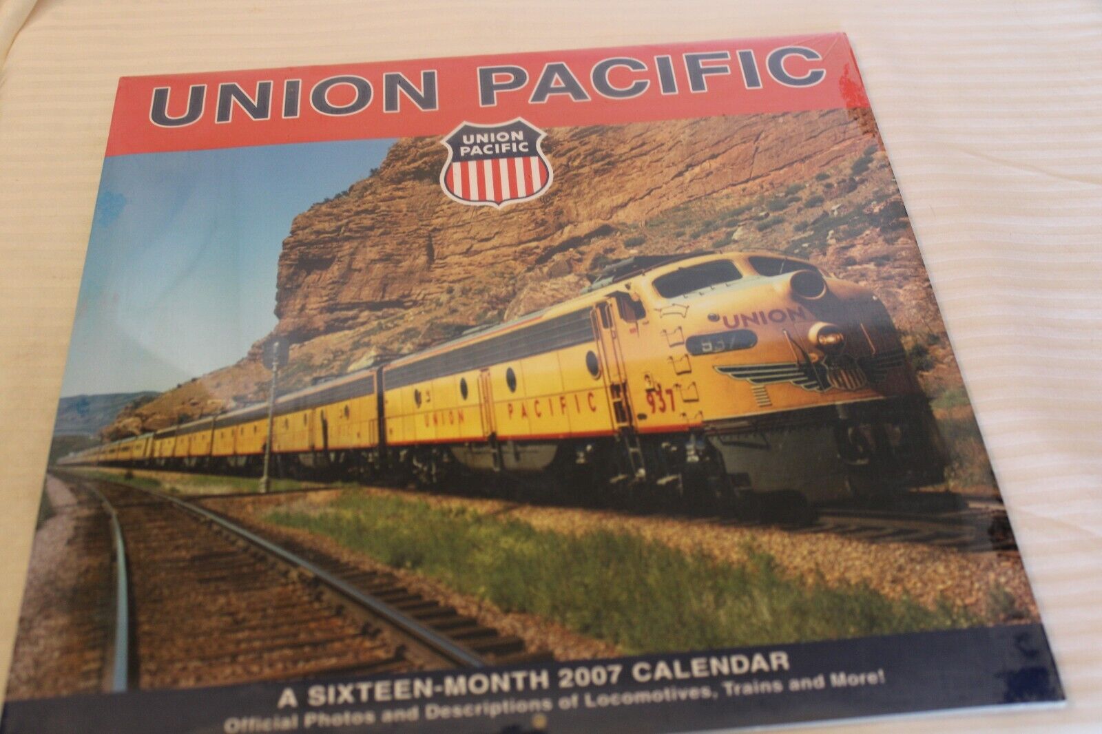 2007 Union Pacific 16-Month Calendar from Date Works Great for Framing 