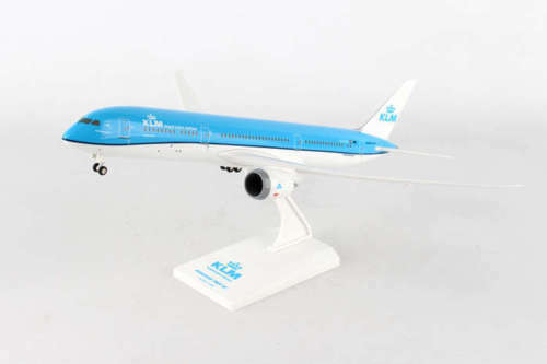KLM Boeing 787-9 + Gear Desk Display Jet Model 1/200 Airplane Skymarks SKR945