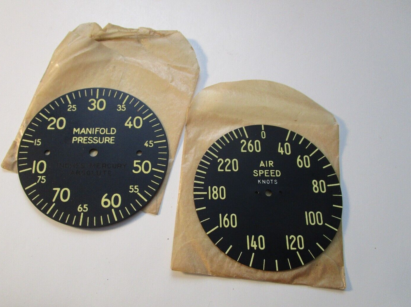 WW2 ARMY AIR FORCE AIRCRAFT MANIFOLD & AIR SPEED INDICATOR PLATES