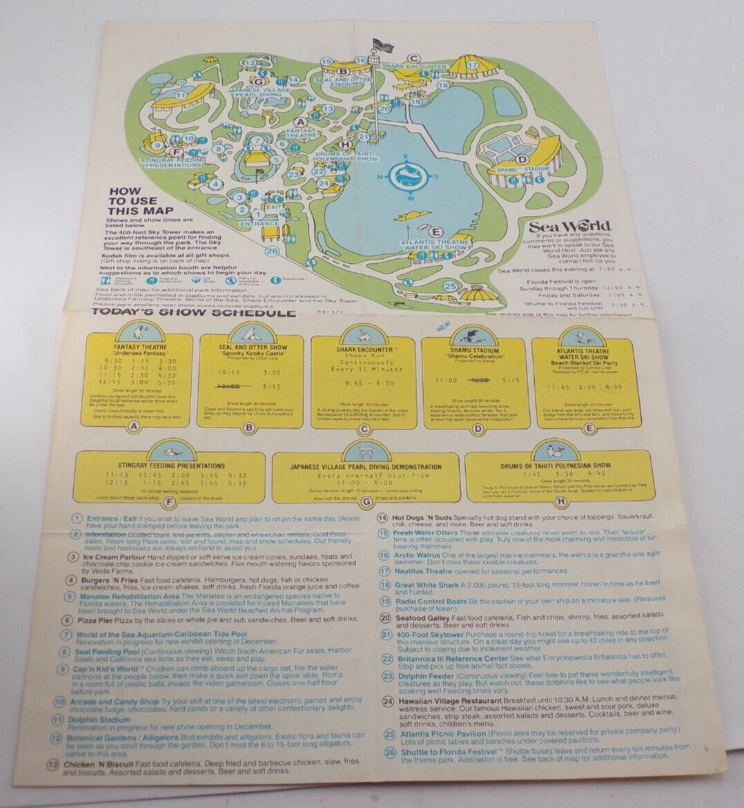 VTG 1984 Sea World Florida Brochure Map Show Schedule Info Restaurants Shamu