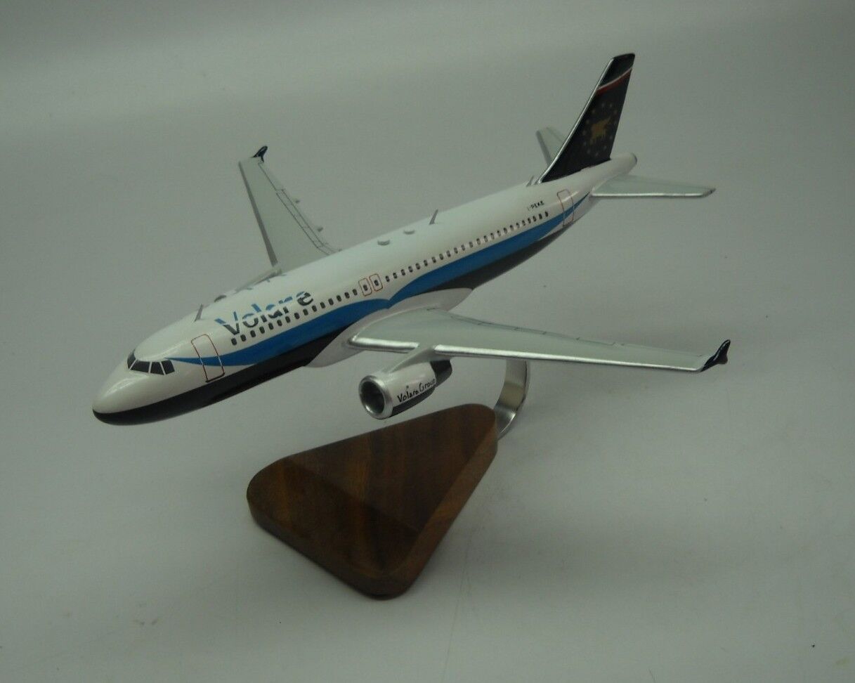 A-320 Volare Airlines Airbus A320 Airplane Wood Model Small New