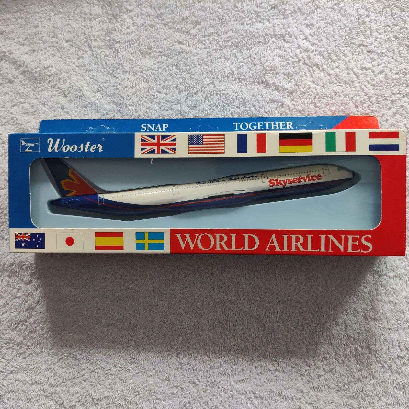 Wooster Model Aircraft Skyservice Airbus A 330 Model N 595