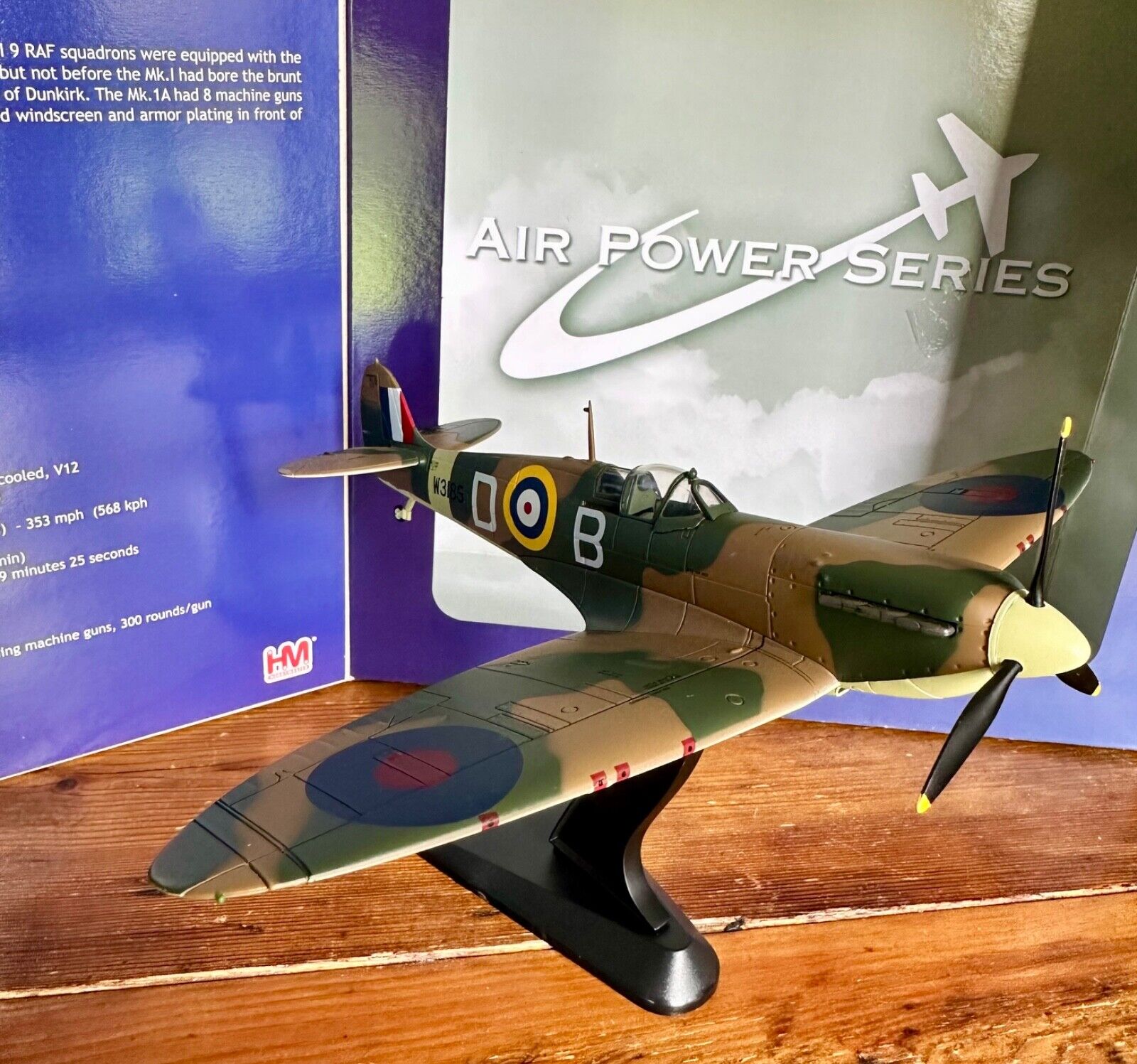 Hobby Master 1:48 RAF Early Spitfire,Mk.VA, Flown By Douglas Bader, 616 #HA7807