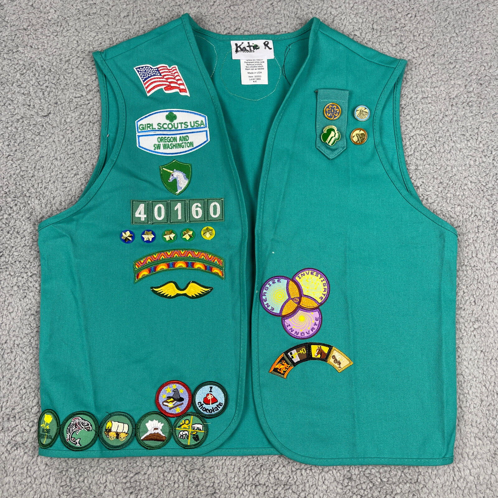 VTG 2000\'s Junior Girl Scout Green Vest With Patches & Pins Large (14-16)
