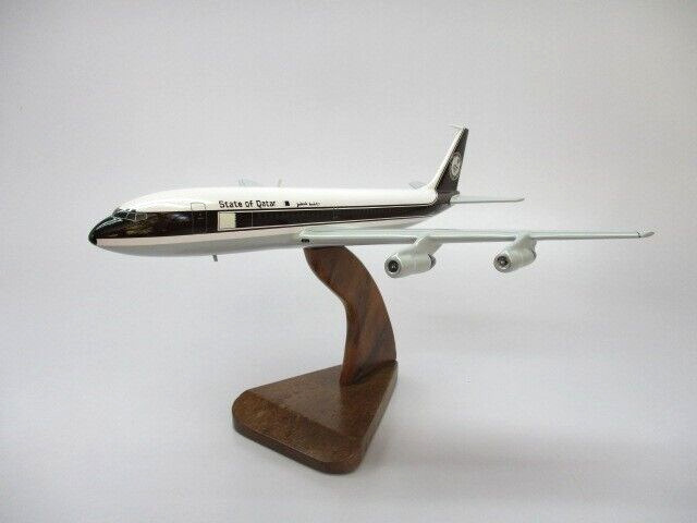 B-707 State of Qatar Airplane Desktop Kiln Dried Replica Wood Model Regular New