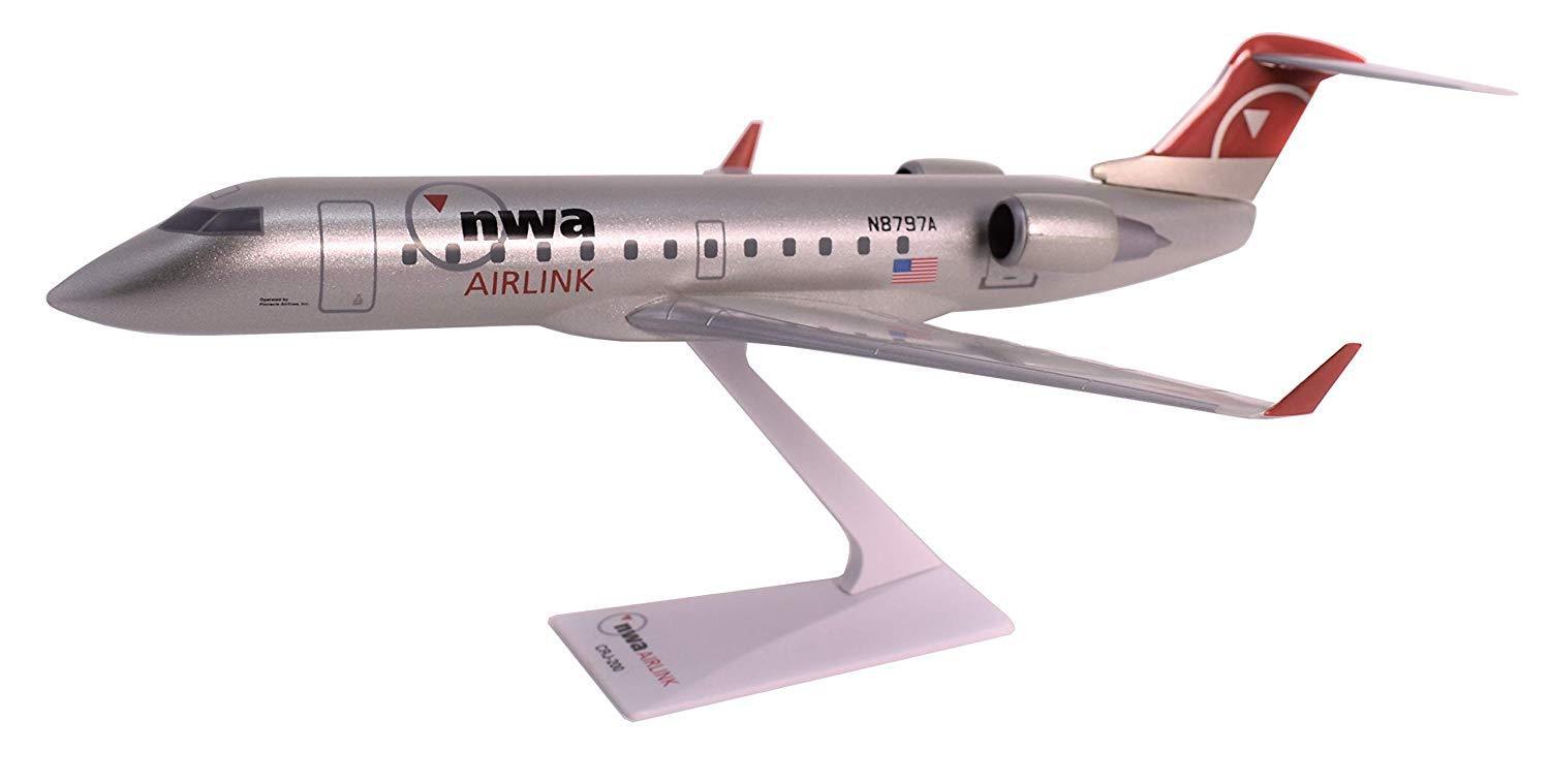 Flight Miniatures Northwest Pinnacle CRJ-200 Desk Display 1/100 Model Airplane
