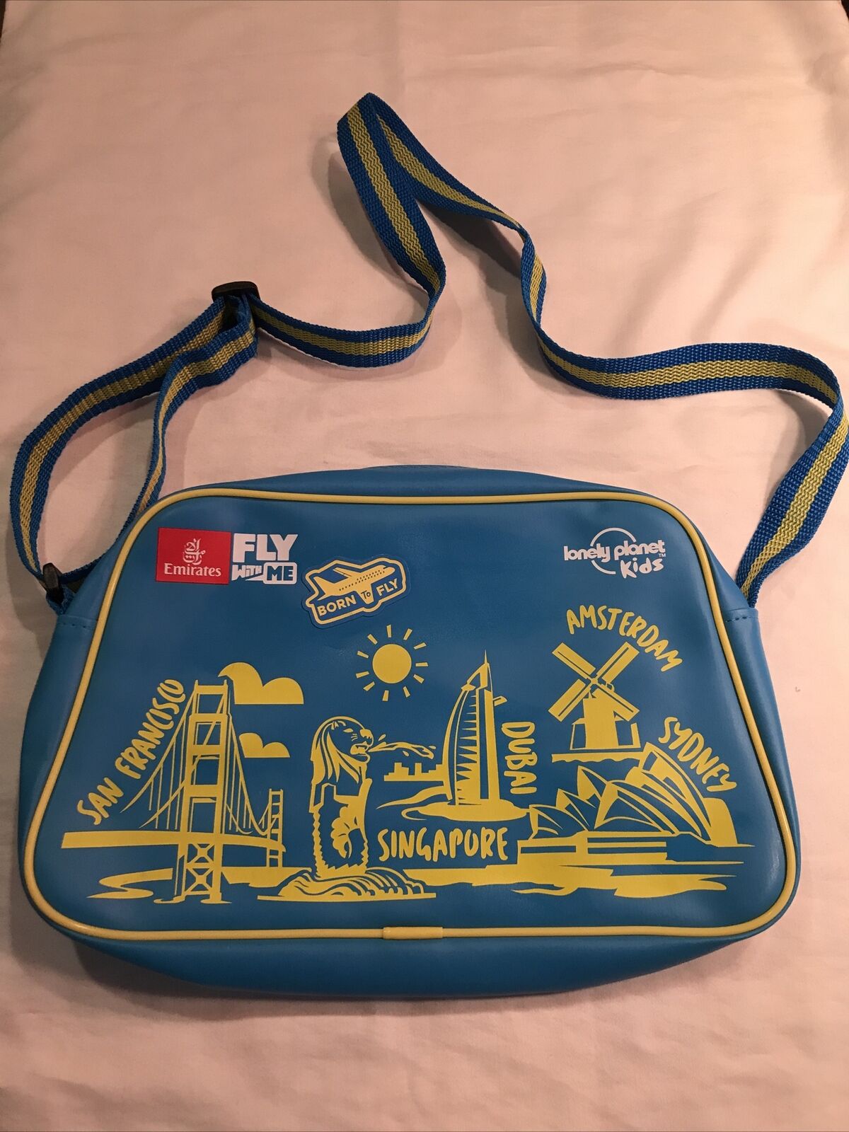Emirates Airlines Fly With Me Lonely Planet Kids Travel Bag/Adjustable Strap #
