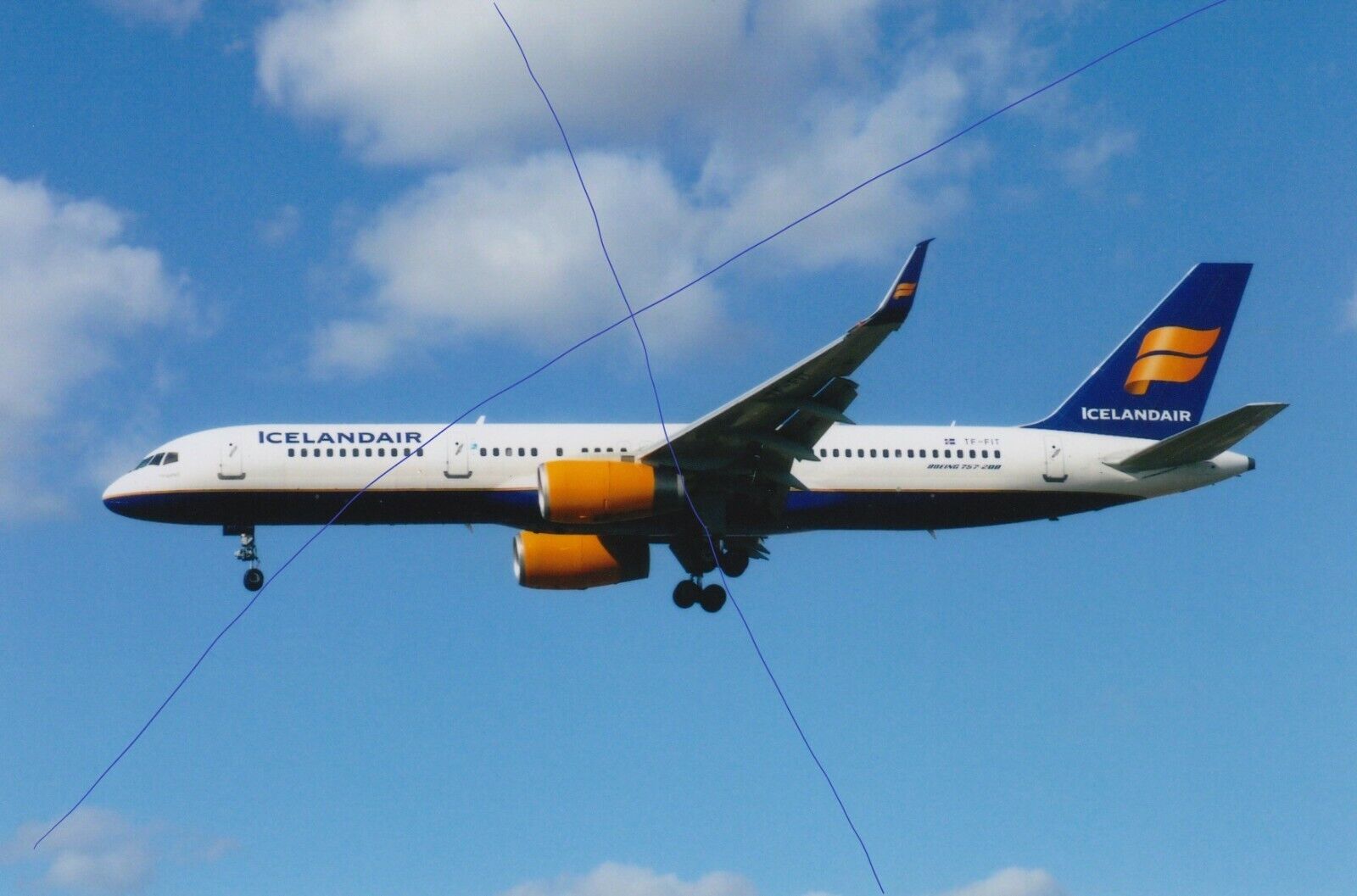 ICELANDAIR PLANE PHOTO CIVIL AIRCRAFT BOEING 757 PICTURE TF-FIT ON A PHOTOGRAPH 