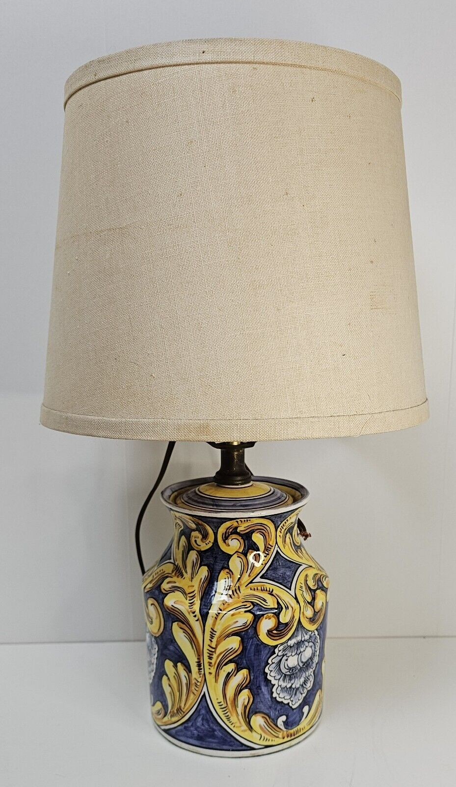 Vintage Italian Table Lamp w Original Shade