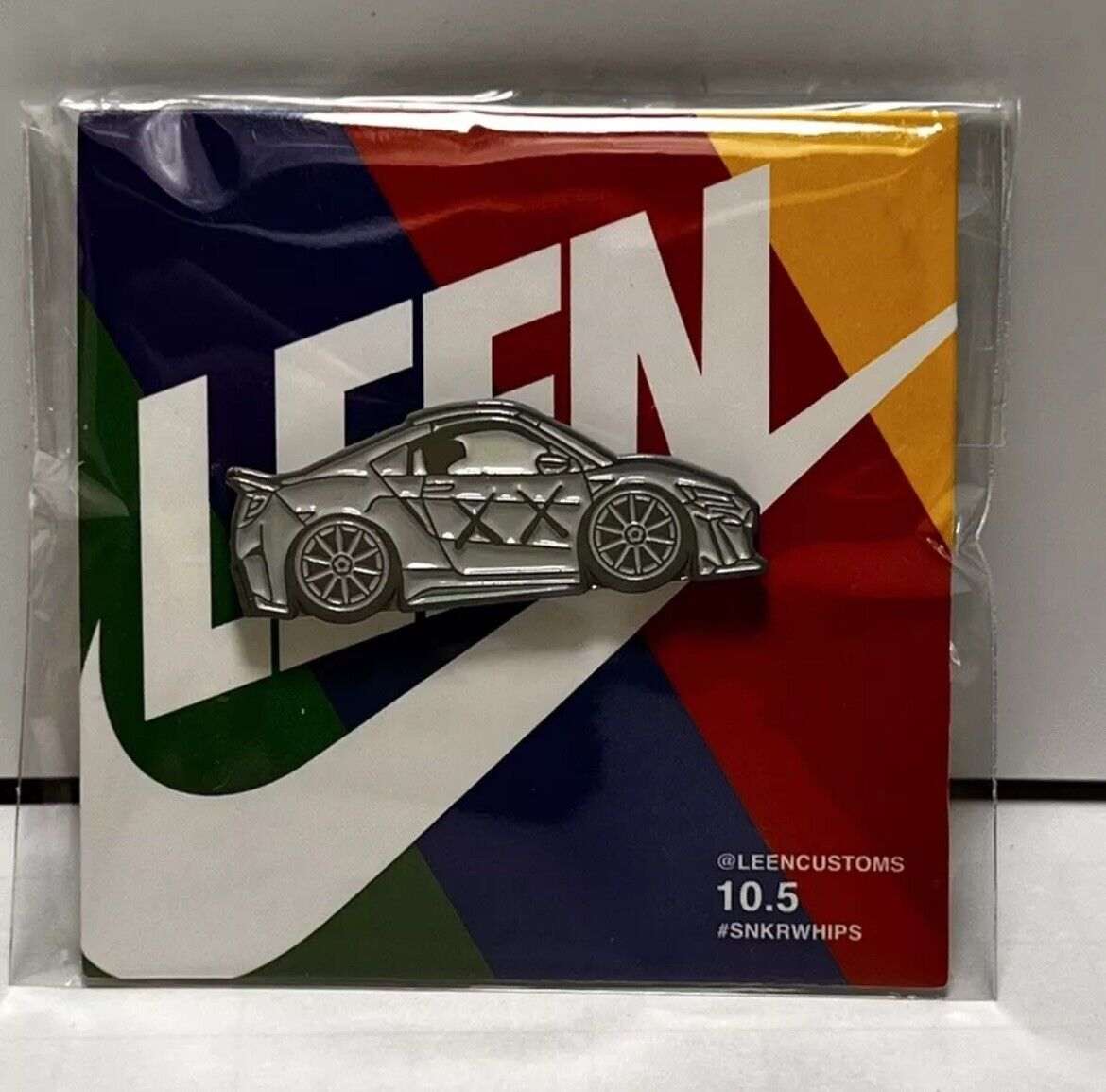 Leen Customs NTWRK - SNKRWHIPS KAWS XX x Acura NSX-R (LE /150)