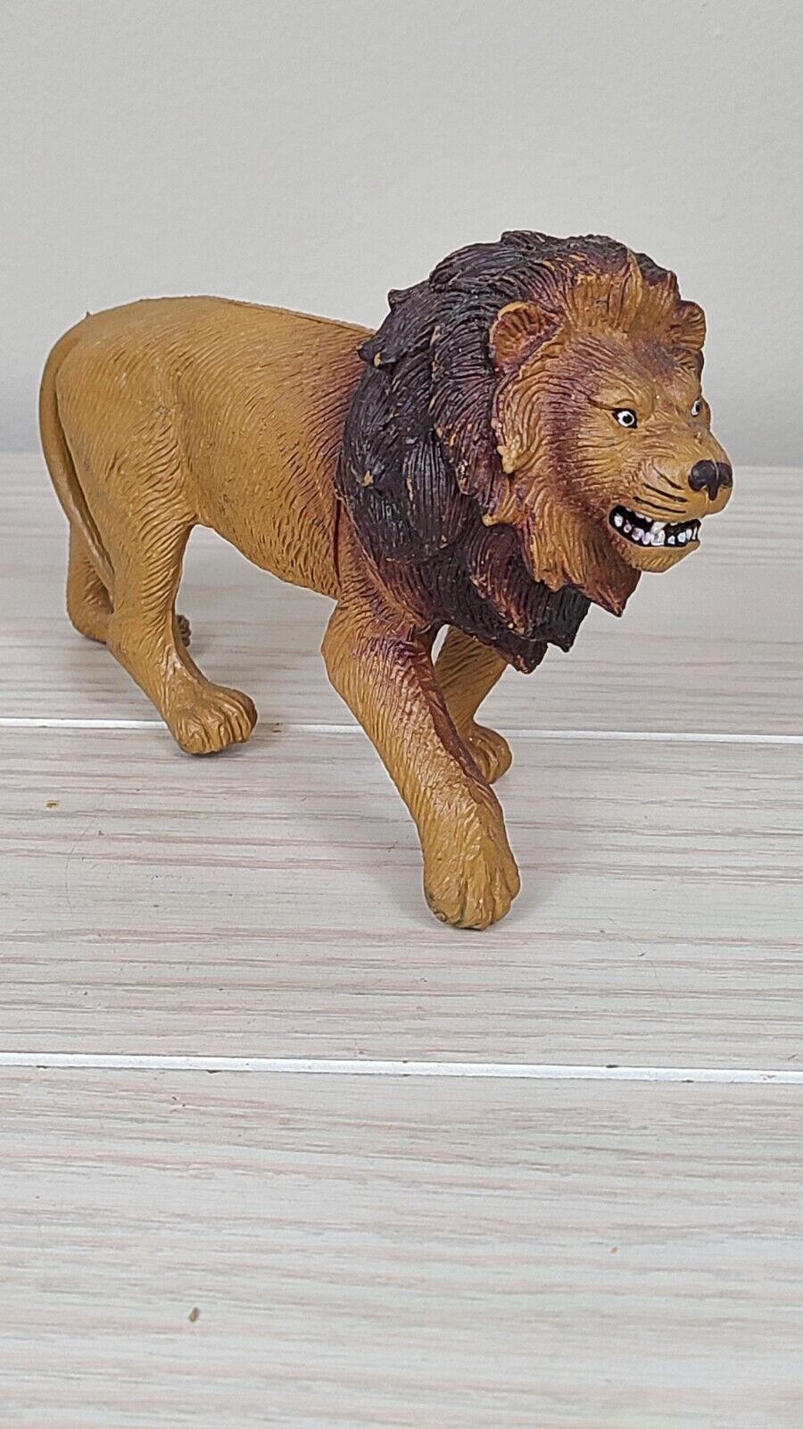 Vintage 1987 AAA Toy Lion Figurine Made In China Hard Rubber King Of The Jungle