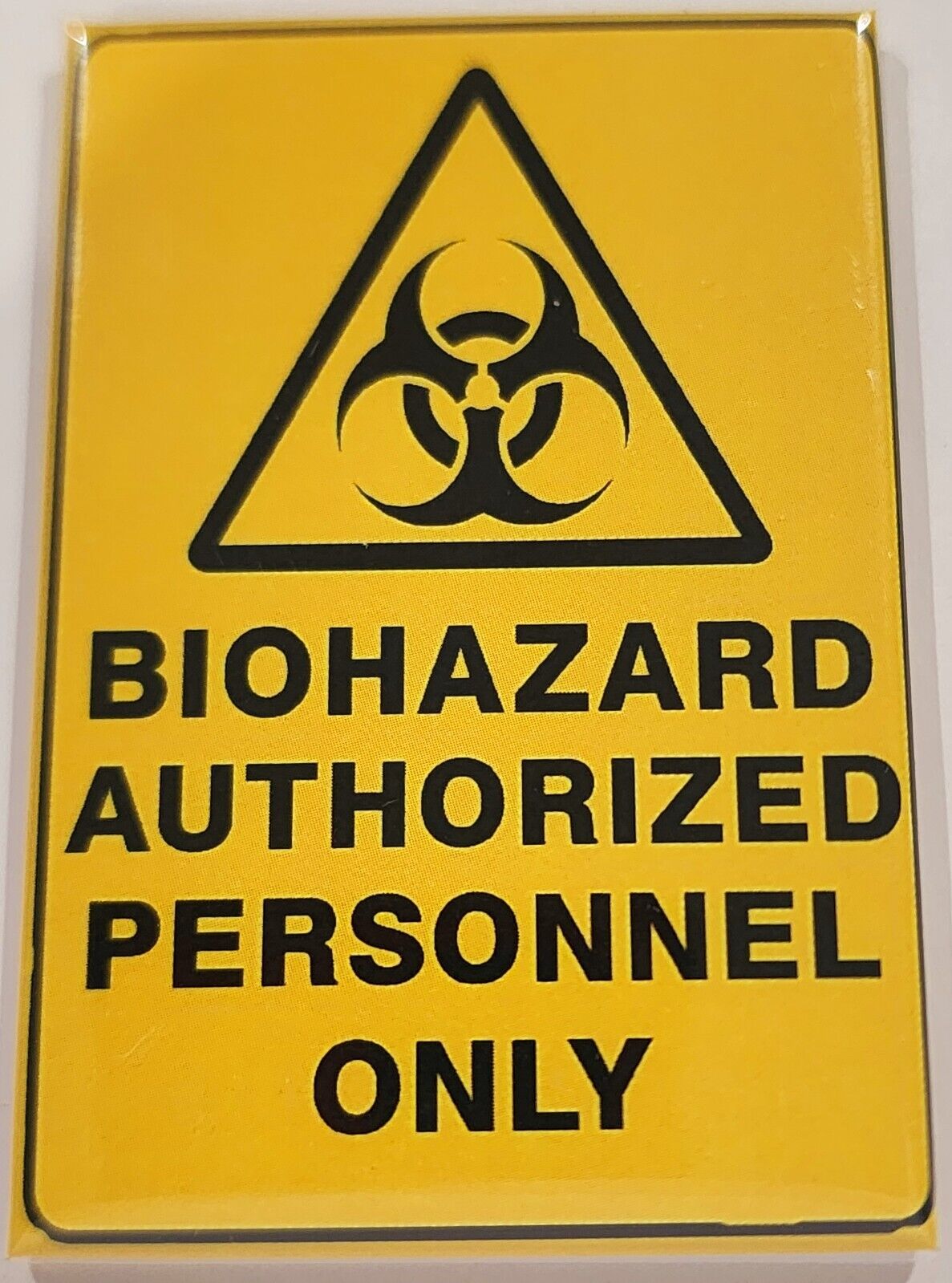 Warning Biohazard MAGNET 2\