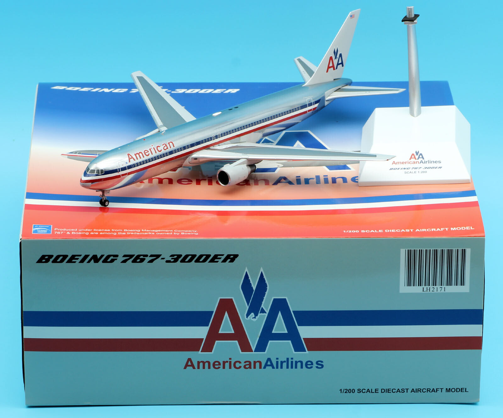JC Wings 1:200 American Airlines Boeing B767-300ER Diecast Aircraft Model N374AA