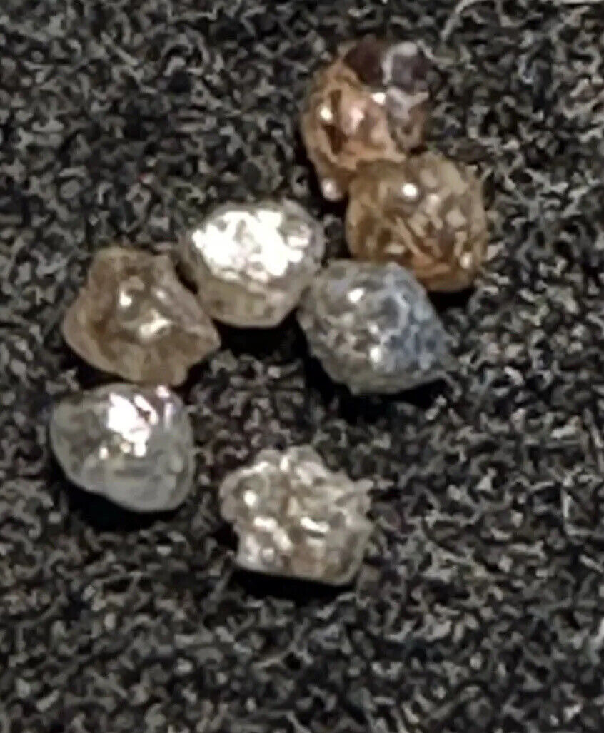 ONE CARAT of  DIAMONDS  each   weighs 1/6 -1/5 ct .-. Australia + Colorado Mines