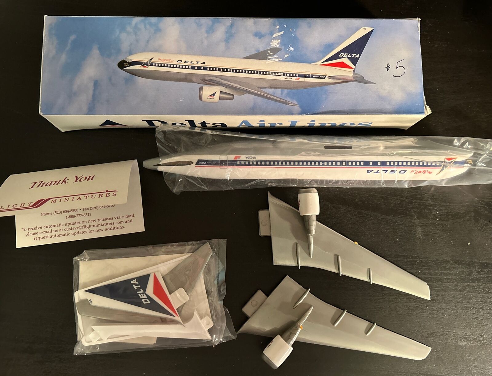 ‘Spirit of Delta’ Airlines Boeing 767-200 1/200 Flight Miniatures model Airplane