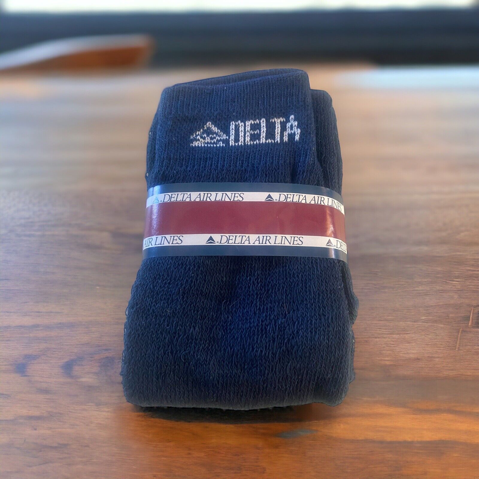 1 Pair Of Delta Air Lines SkyMiles #DeltaMedalionLife Socks Adult One Size