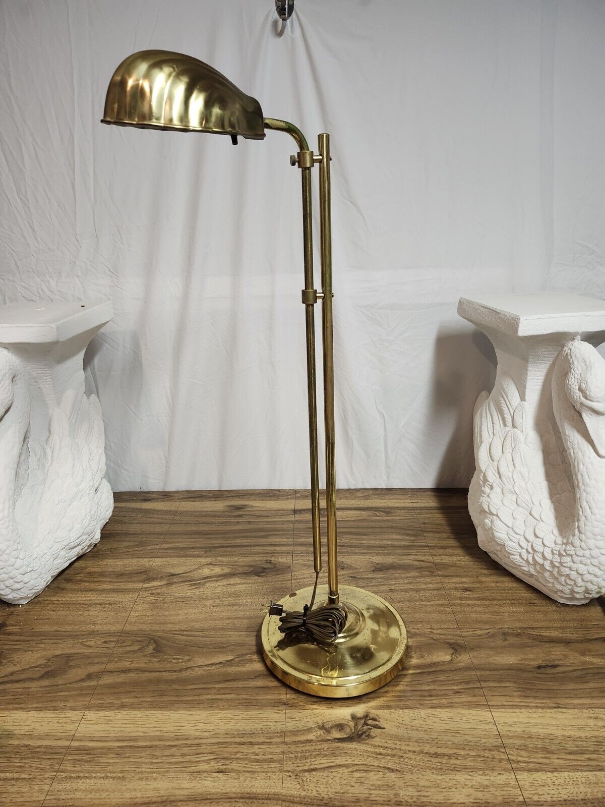 Mcm Vintage Gold Hollywood Regency Clam Shell Adjustable Height Floor Lamp