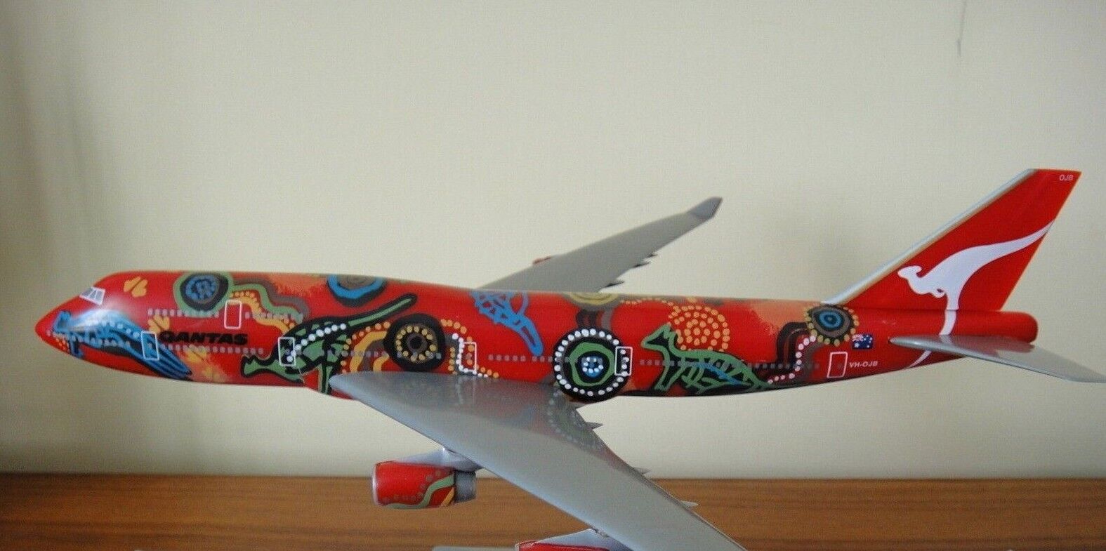 1/250 Qantas Wunala Dreaming Boeing B747-400 Airplane Model