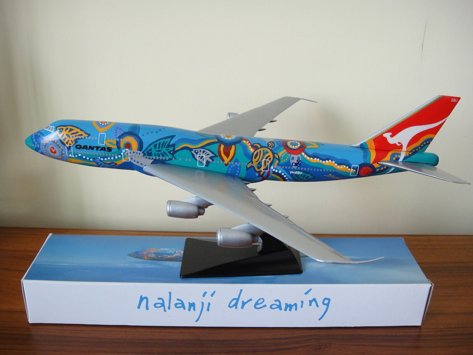 1/250 Qantas Nalanji Dreaming Boeing B747-300 Airplane Model