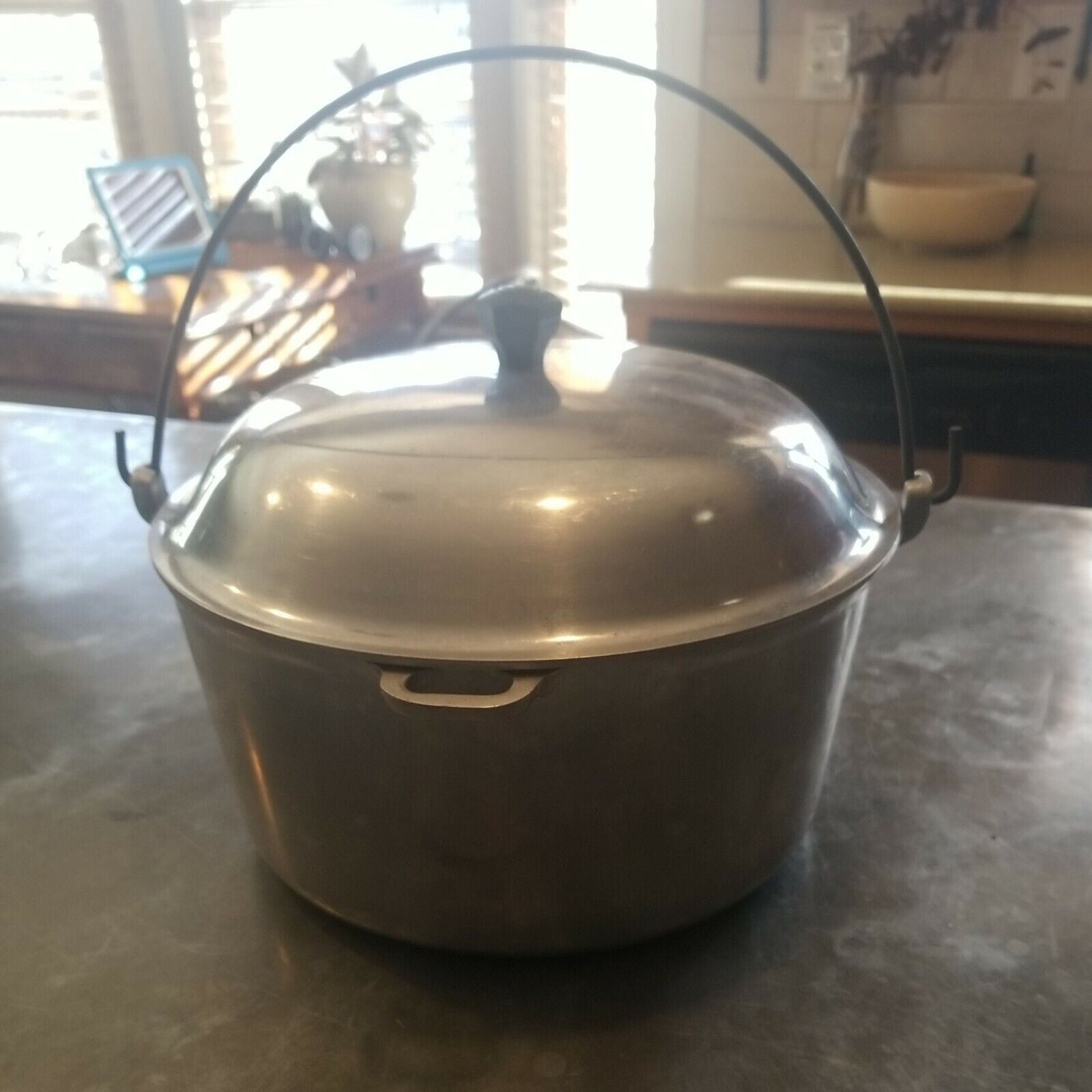 Vintage Majestic Cookware 5 Qt Aluminum Pot Pan W/Handle & Lid