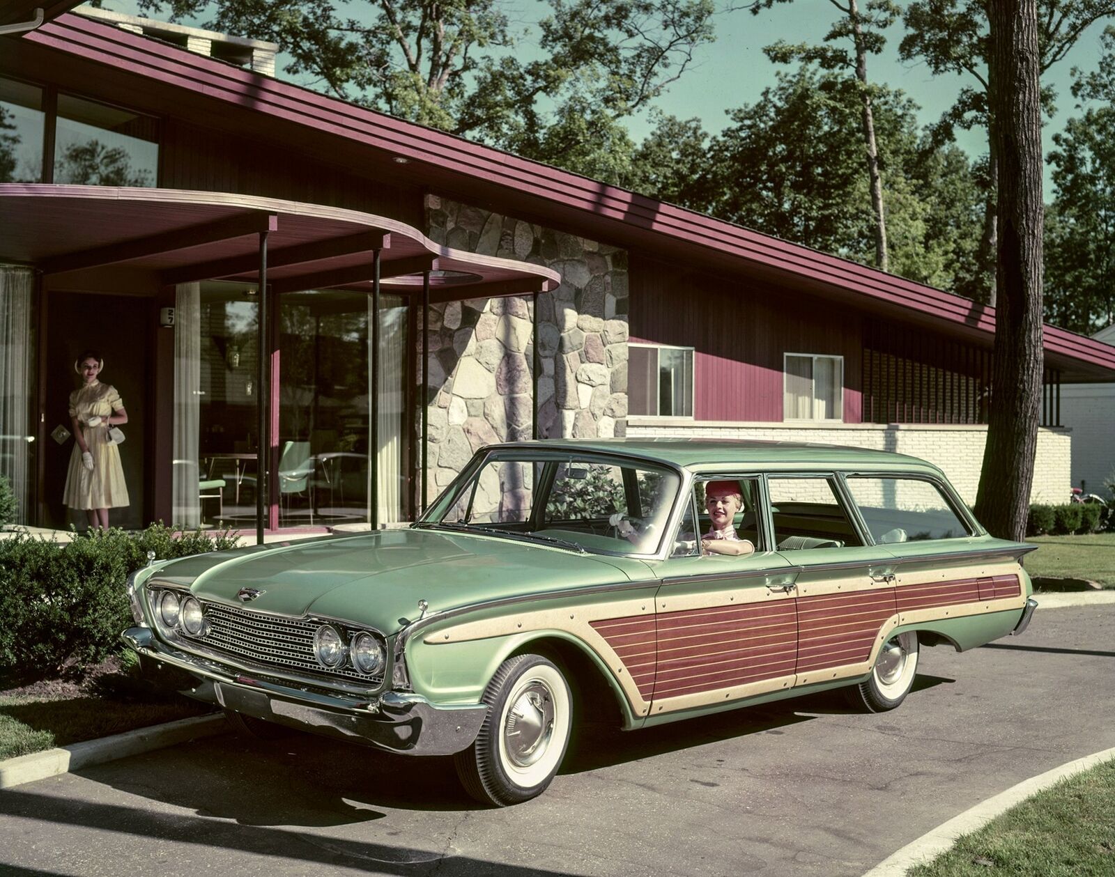 1960 FORD COUNTRY SQUIRE Station Wagon PHOTO (201-S)