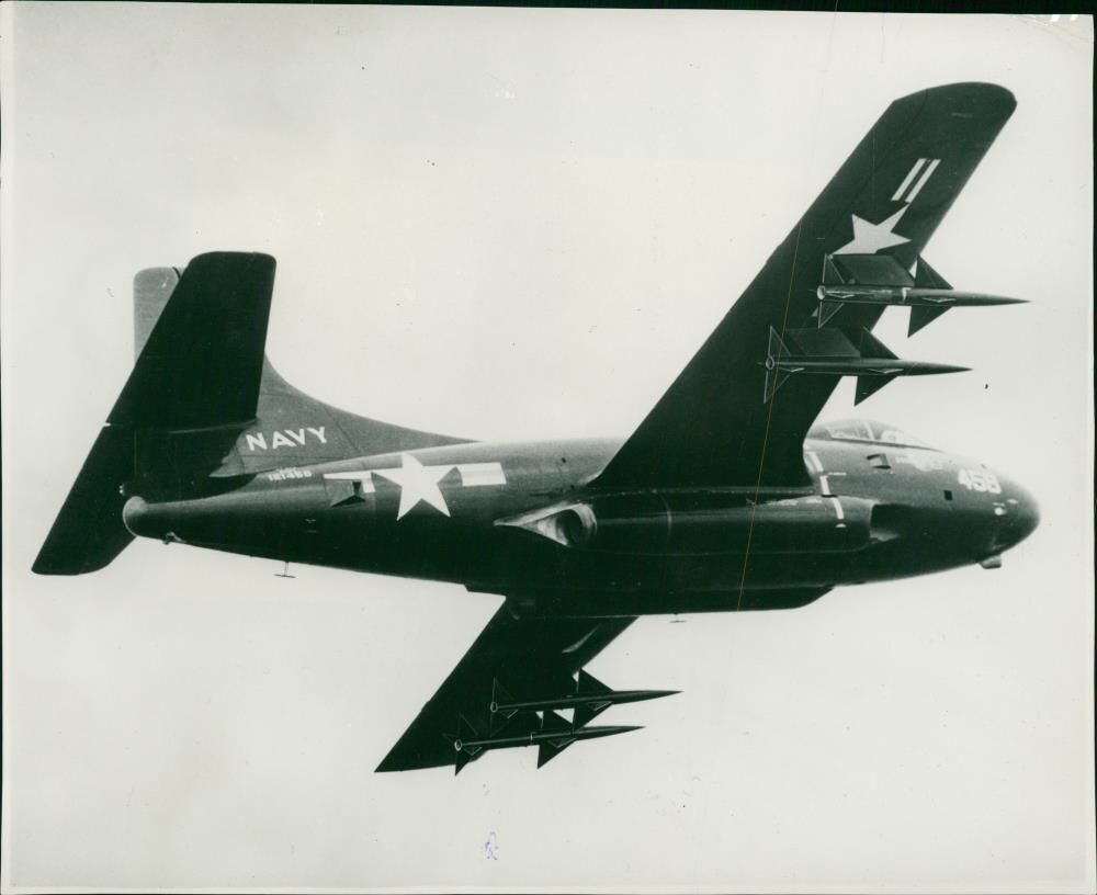 Aircraft: Military: Douglas F3D Skynight. - Vintage Photograph 1052382