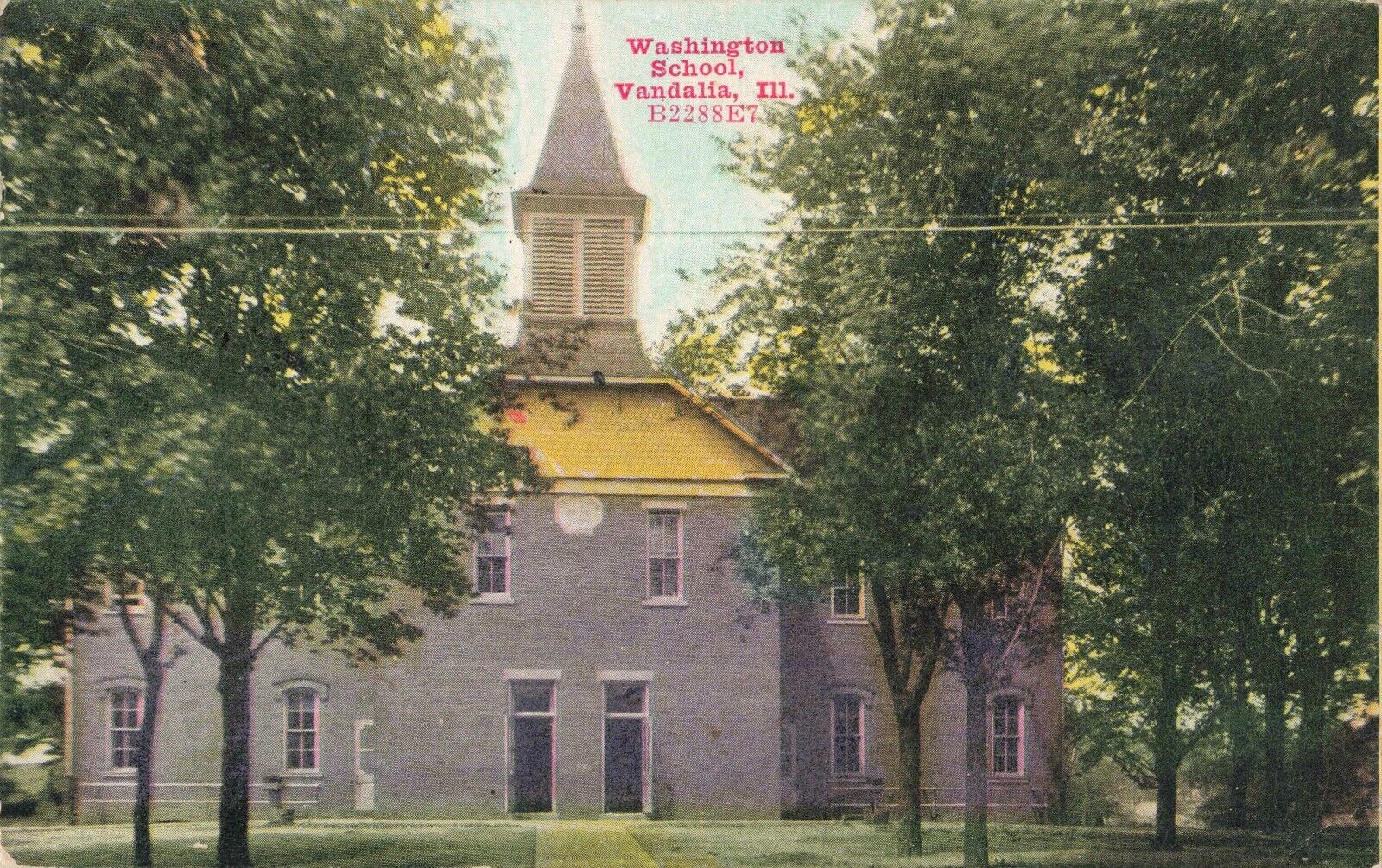 Washington School Vandalia Illinois IL c1910 Postcard