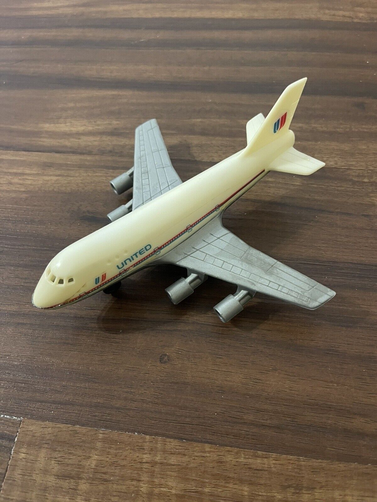 Vintage United Airlines Plastic Plane 6\
