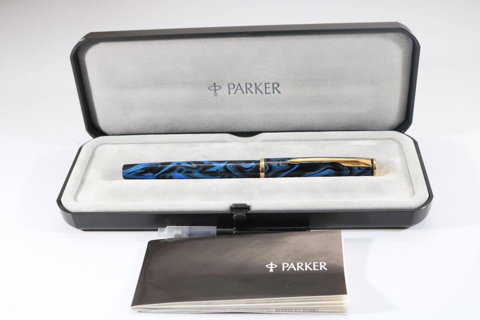 Vintage (1997) RARE Parker Insignia Lacquered Winter Medium Fountain Pen, GT
