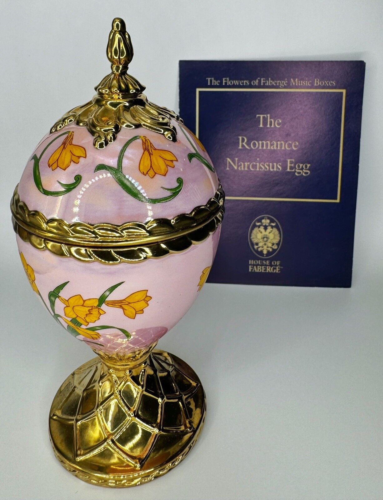 House of Faberge The Romance Narcissus Egg. Music box.