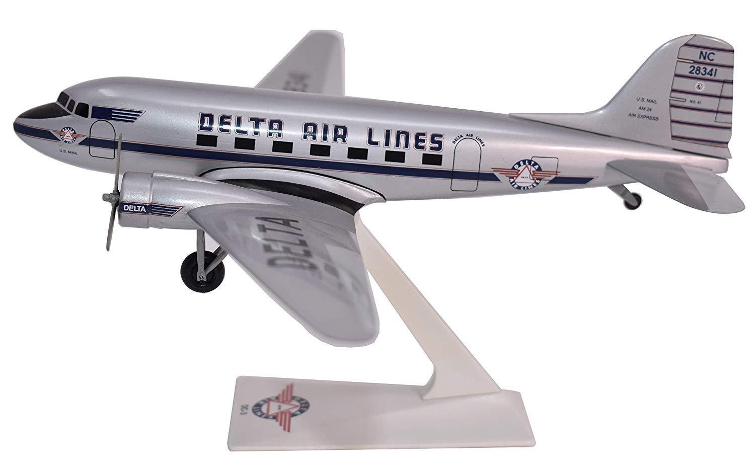Flight Miniatures Delta Airlines DC-3 Ship 41 Desk Display 1/100 Model Airplane