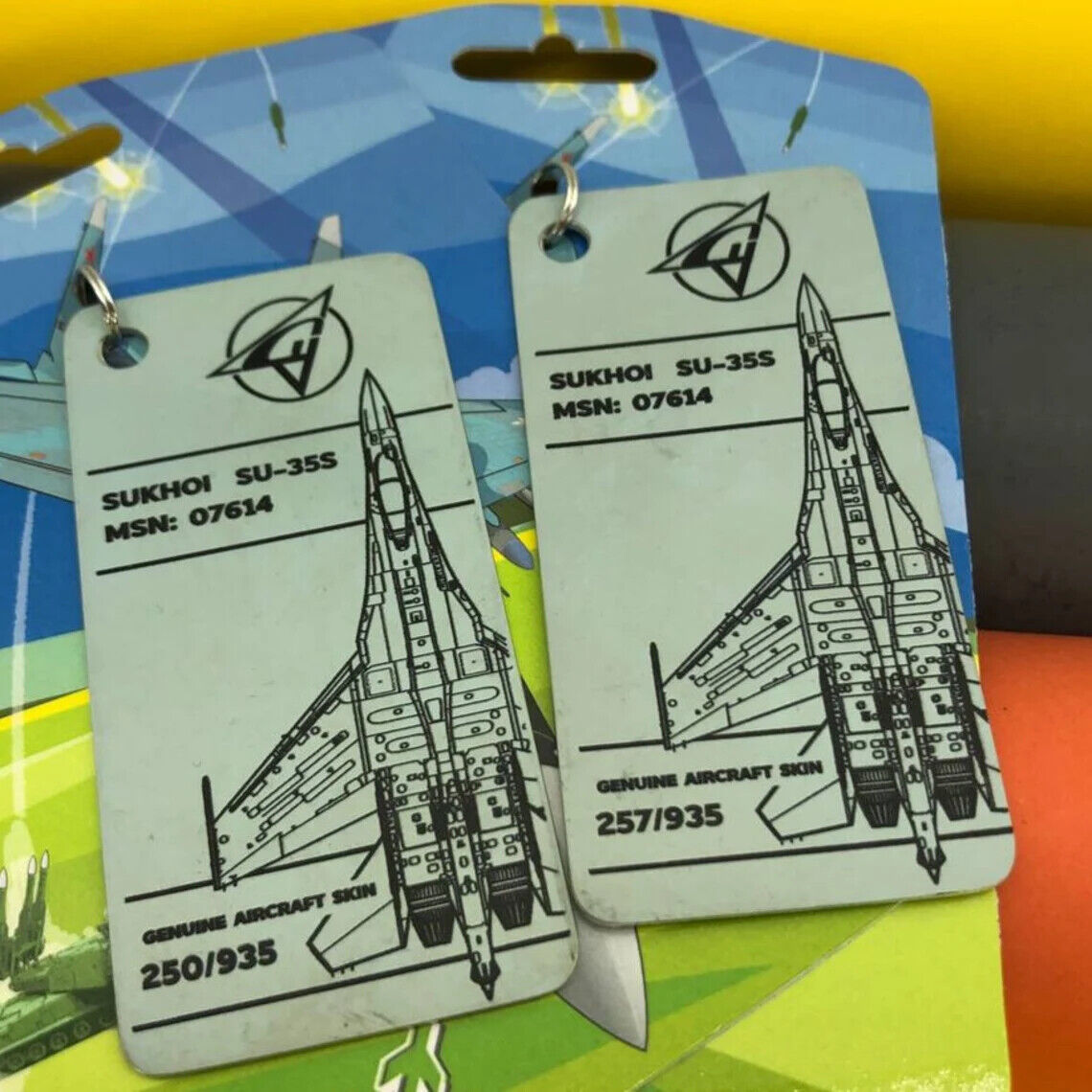 Keychain from downed russian SU-35S, MSN: 07614, Keychain with airplane