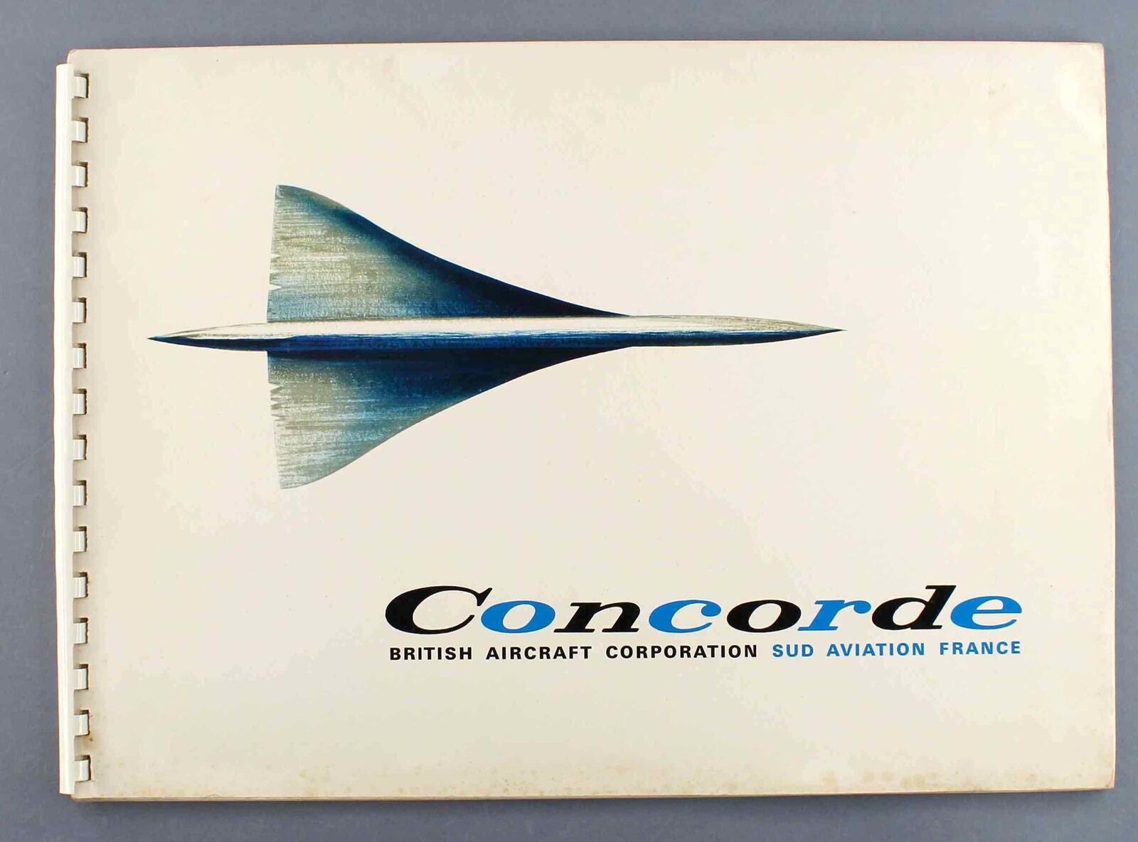 CONCORDE EARLY MANUFACTURERS BROCHURE BAC SUD AVIATION - SEAT MAPS - GREAT PICS