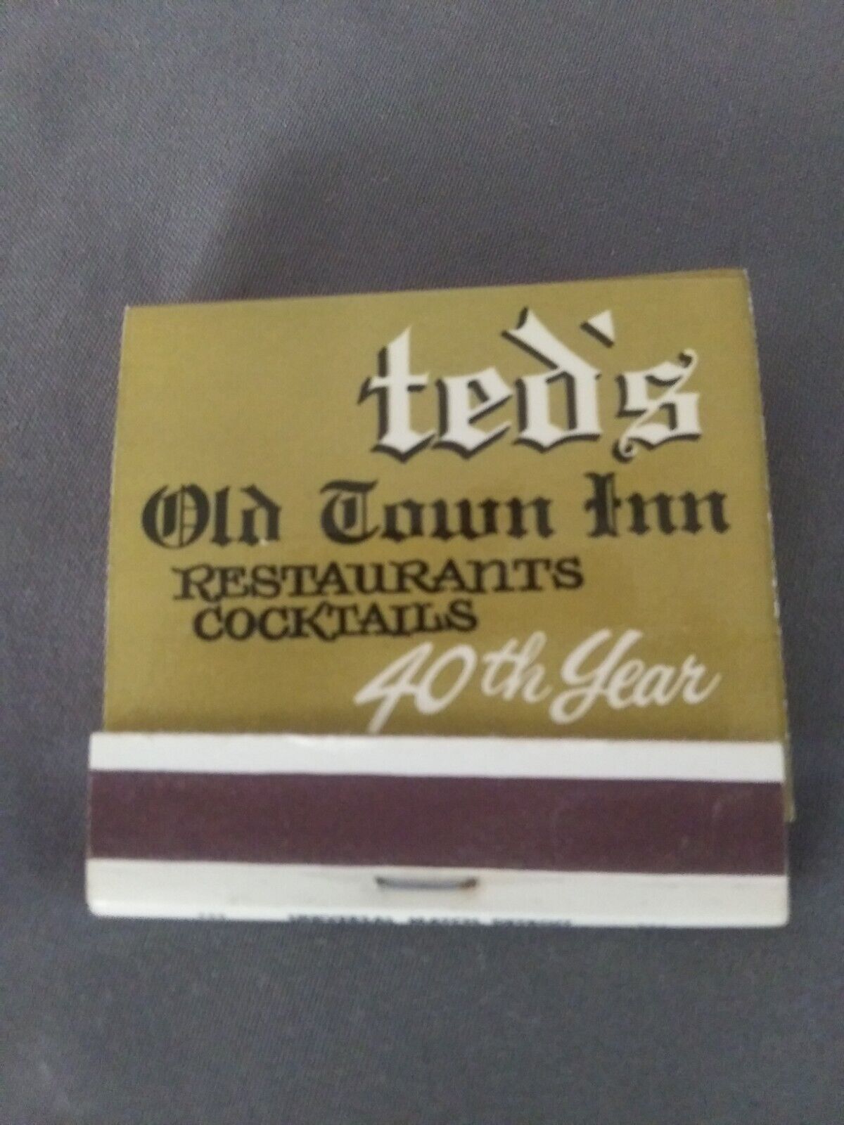 Vintage Ted's Old Town Inn Restaurant Matchbook Bloomfield Hills MI 40th year