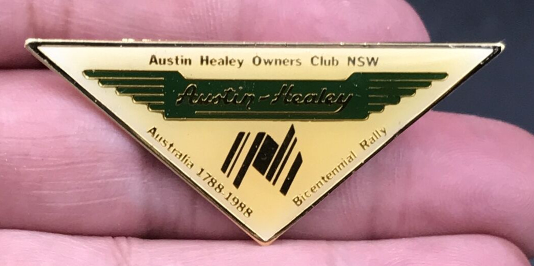 1988 Austin Healey Owners Club NSW Australia Bicentennial Rally Triangular Pin