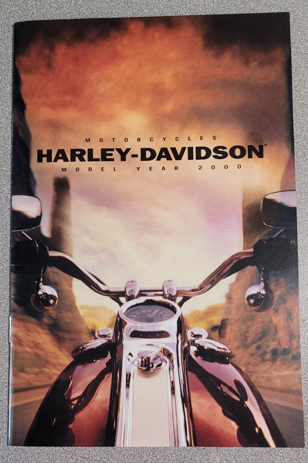 Harley Davidson 2000 Model Year Motorcycle Sales  Brochure