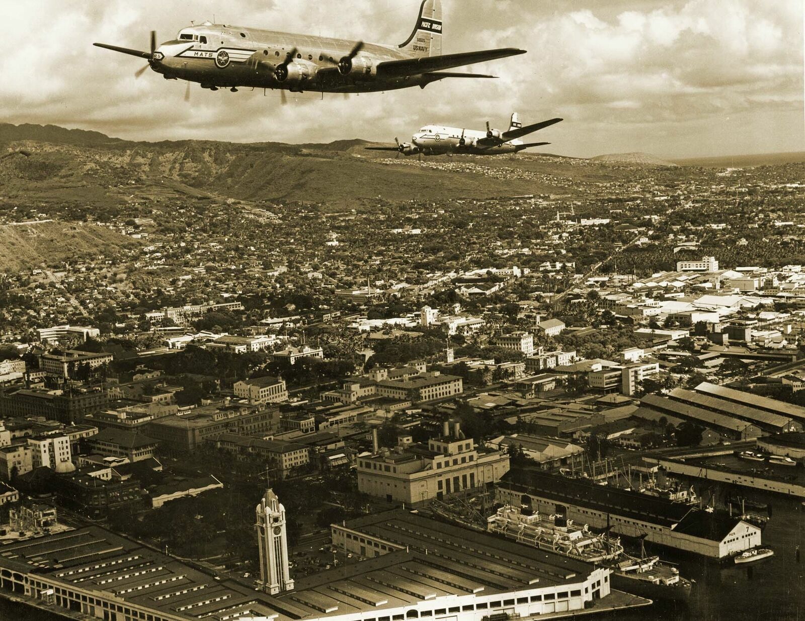1951 Douglas C54 Skymasters Over Honolulu Hawaii Old Photo 8.5\