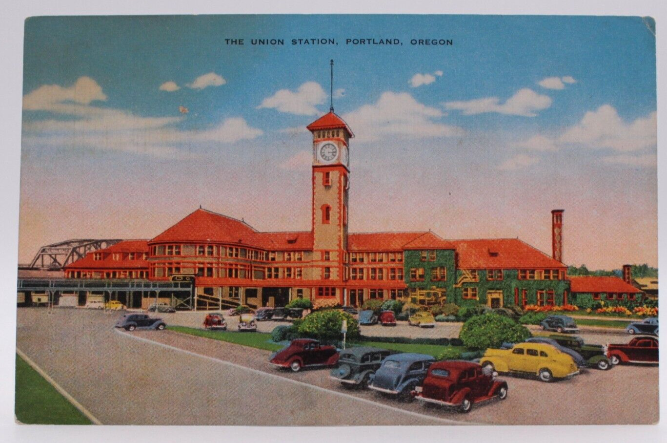 1940s Portland Oregon Union Station Postcard Colorful Old Cars Parking Lot