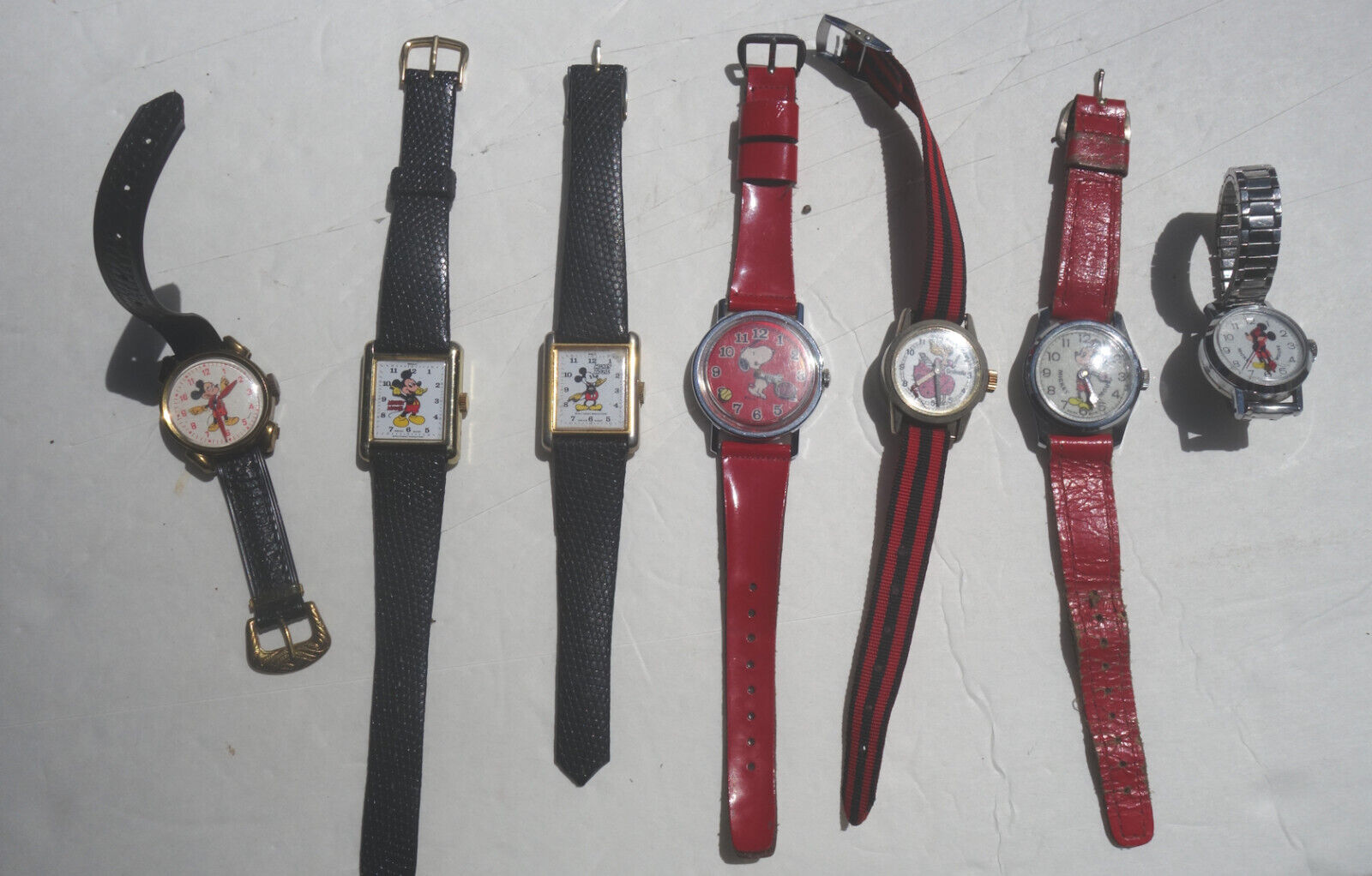Lot of 7 Vintage Wristwatches Mickey Mouse Snoopy Cinderella Swiss