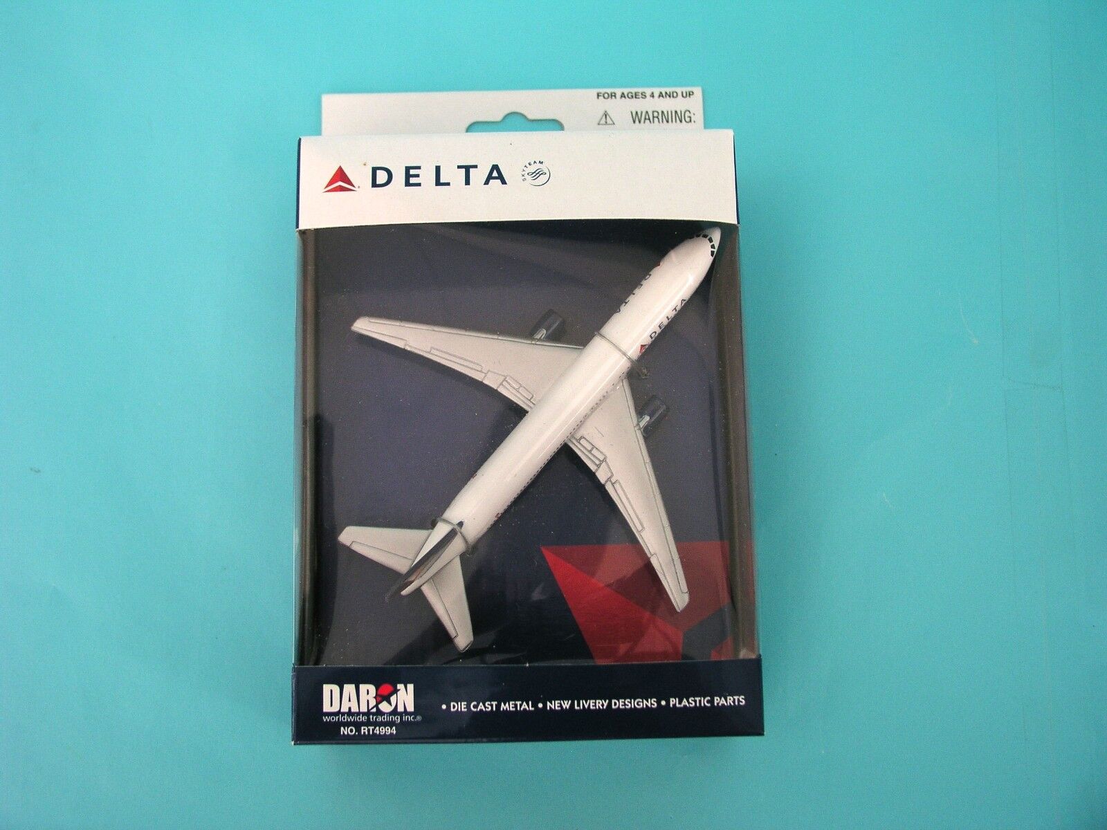 DARON REALTOY RT4994 Delta Air Lines Boeing 767 1/375 New Livery Diecast. New