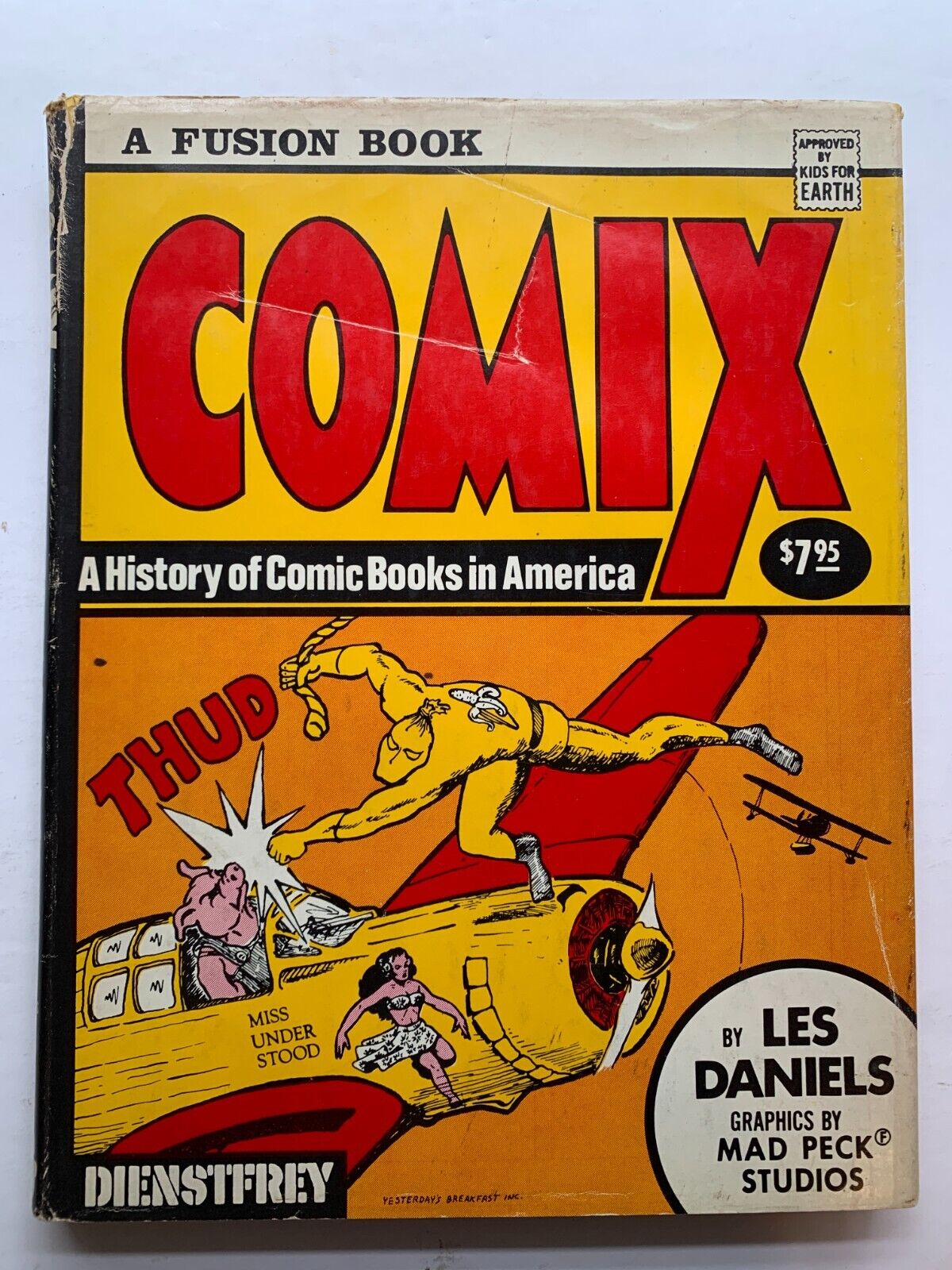 Comix: A History of Comic Books In America by Les Daniels 1971 HC/DJ