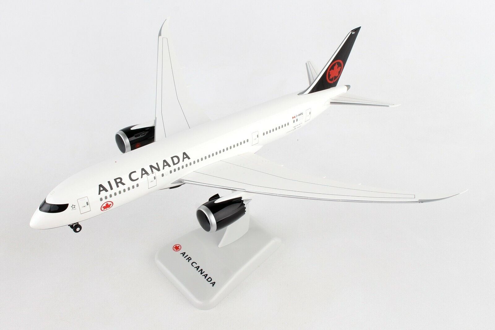 Hogan Wings Air Canada Boeing 787-8 Dreamliner Reg#C-GHPQ 1/200 w/Stand and Gear