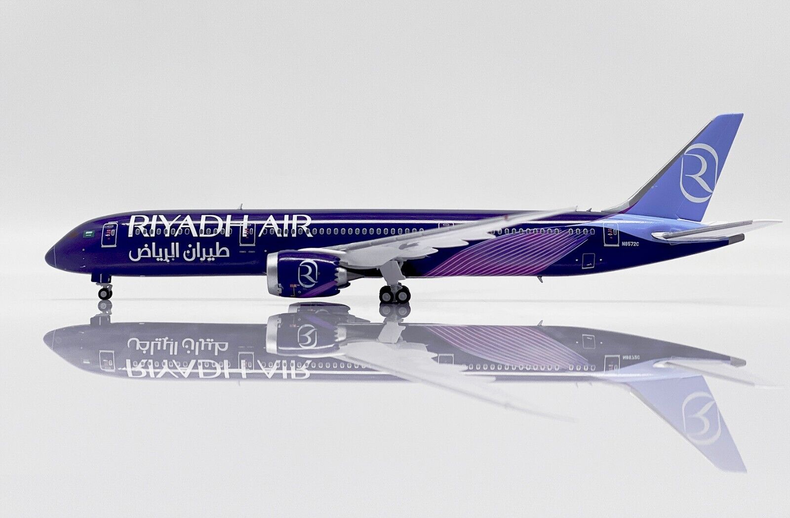Riyadh Air B787-9 Reg: N8572C JC Wings Diecast model Scale 1:400 XX40184 (E)