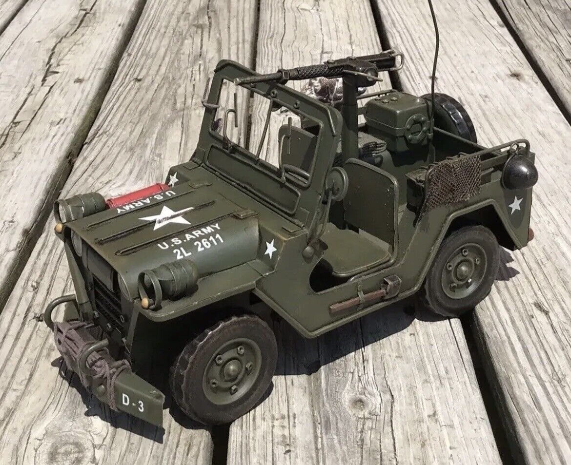 Ford Vietnam War U.S. Army Retro Tin Metal M151 AI Military Model Jeep